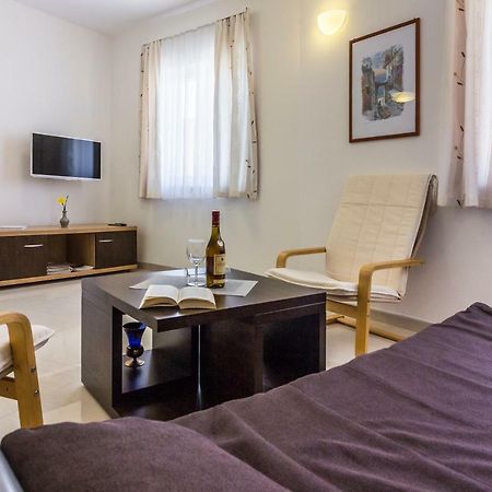 Appartamento Apartman Kp Medolino Esterno foto