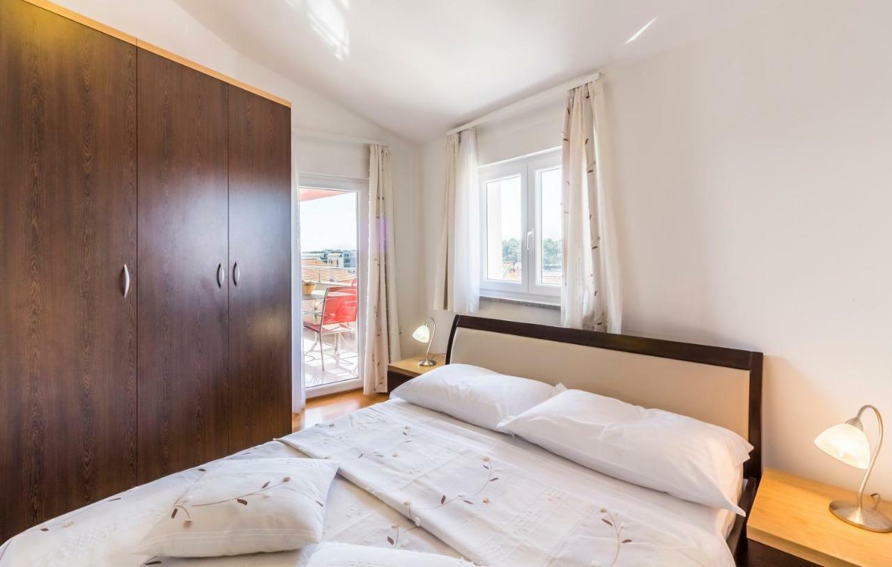 Appartamento Apartman Kp Medolino Esterno foto